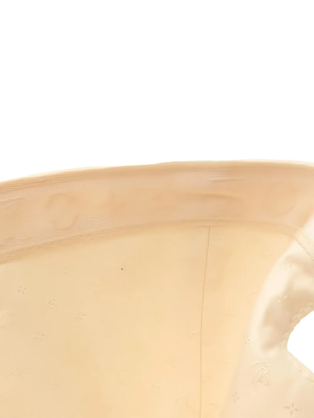 Pre-owned Louis Vuitton Lv Signature Cap In Neutral