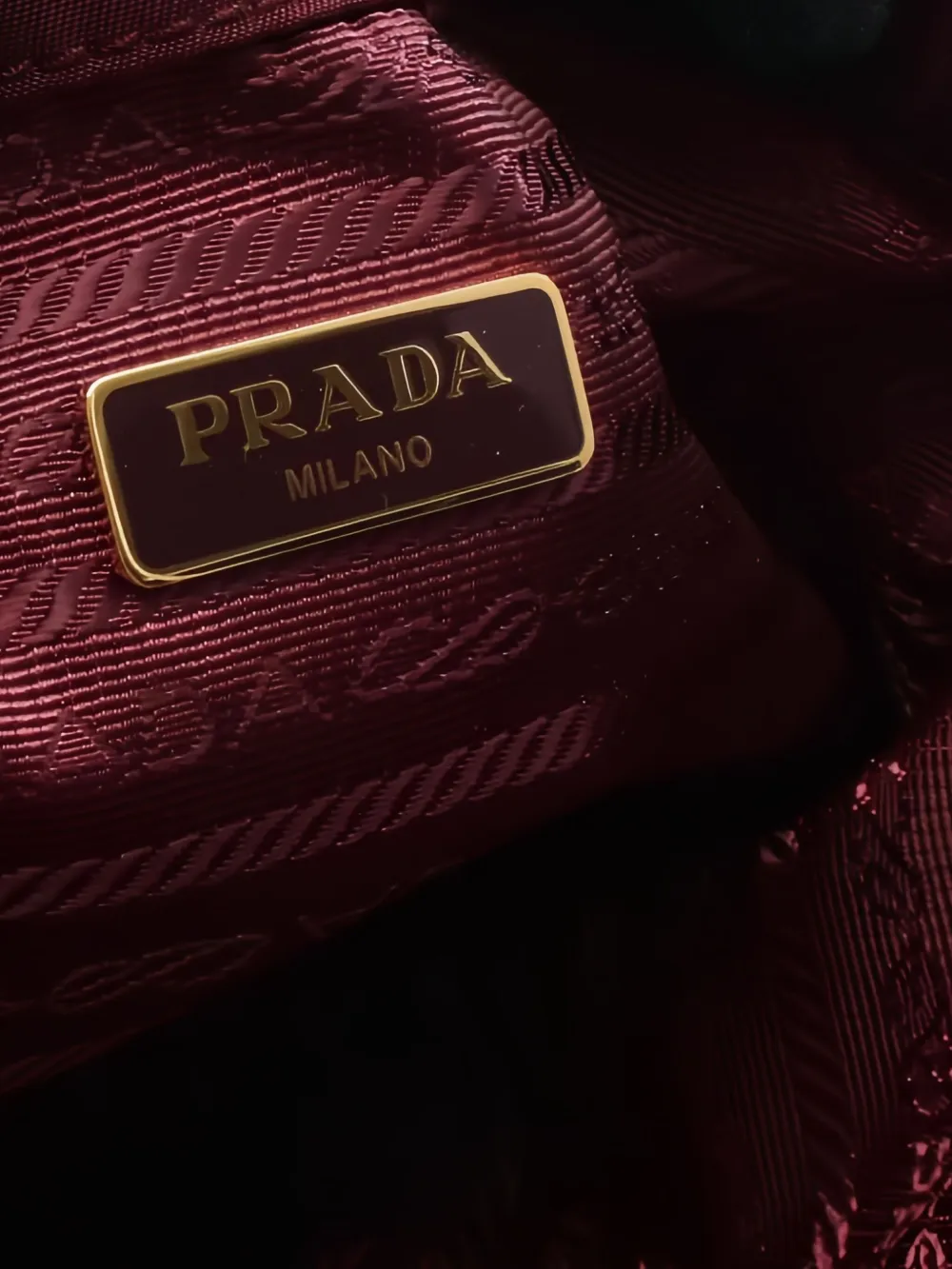 Pre-owned Prada Re-nylon Triangle-logo Pouch In Red