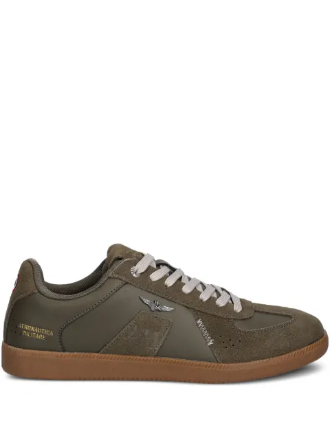 Aeronautica Militare tenis con puntera redonda