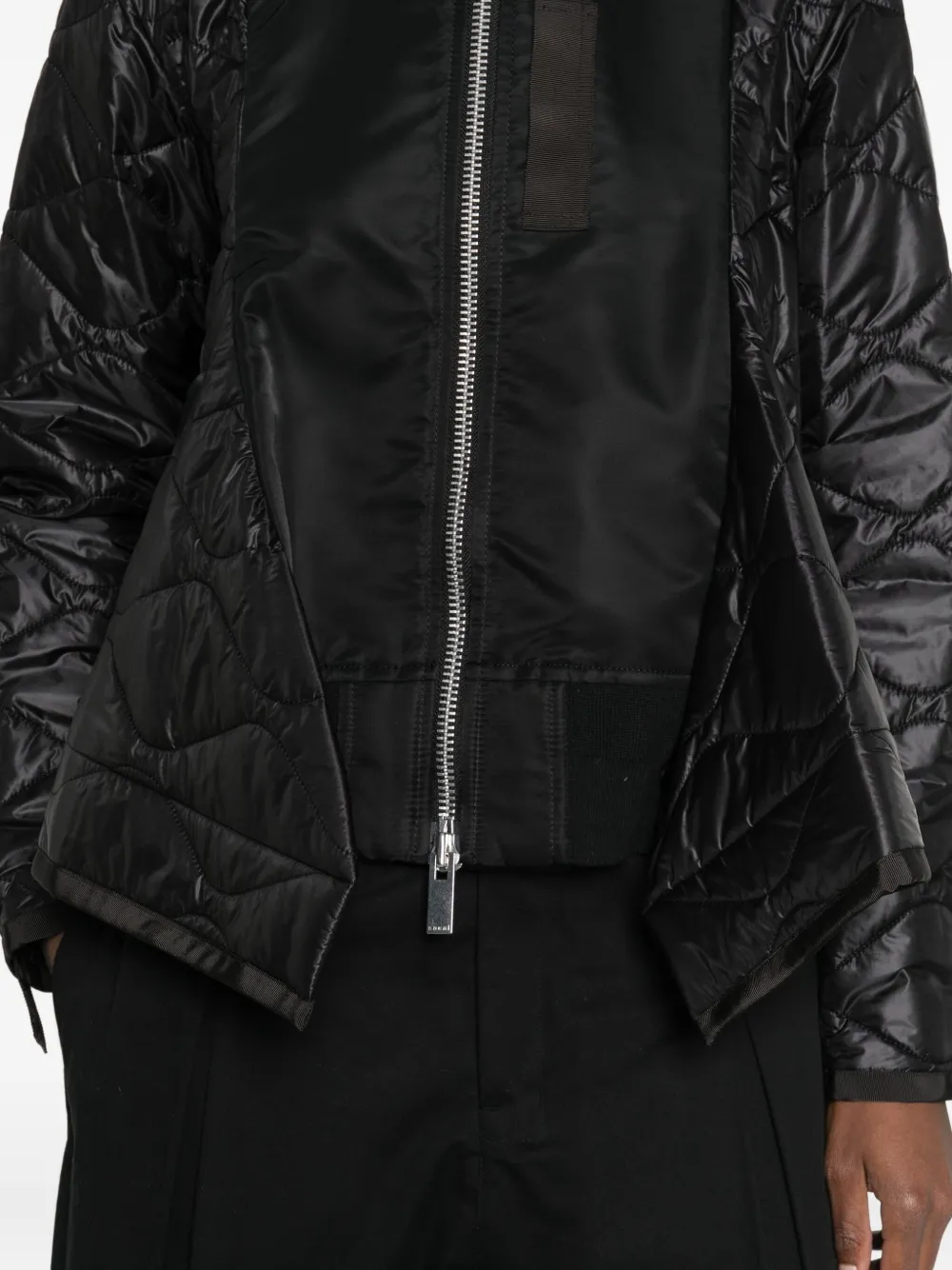 Sacai ジップアップ キルティングジャケット | ブラック | FARFETCH JP