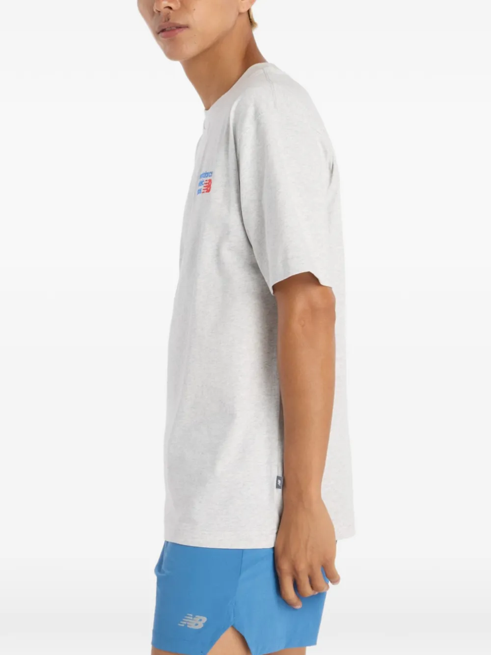 New Balance T-shirt met geborduurd logo Grijs