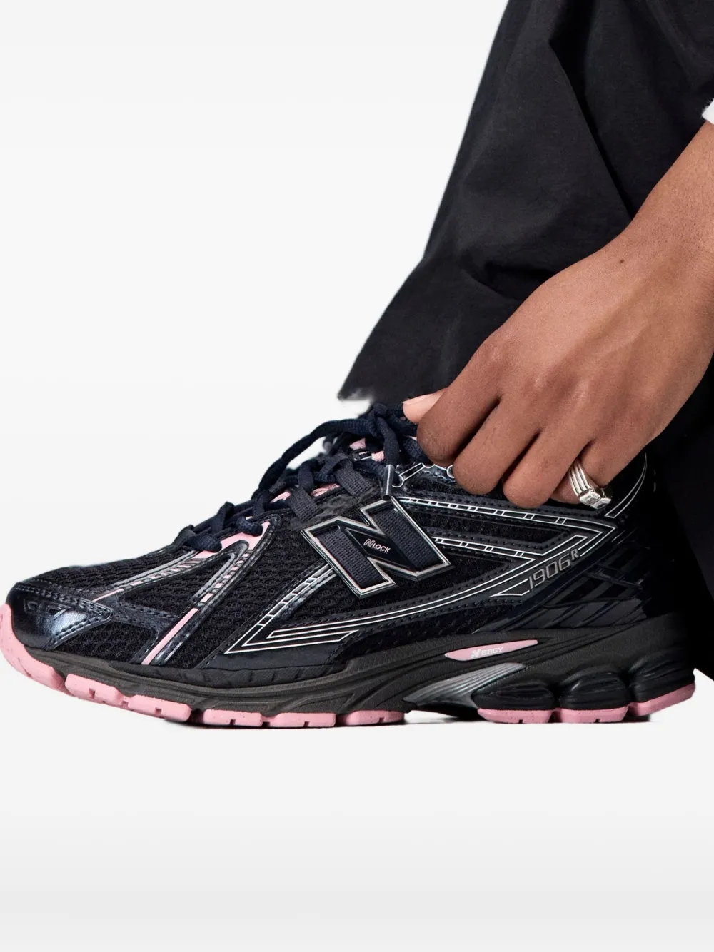 New Balance 1906R sneakers Zwart