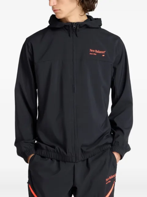 New Balance Jacke mit Kapuze