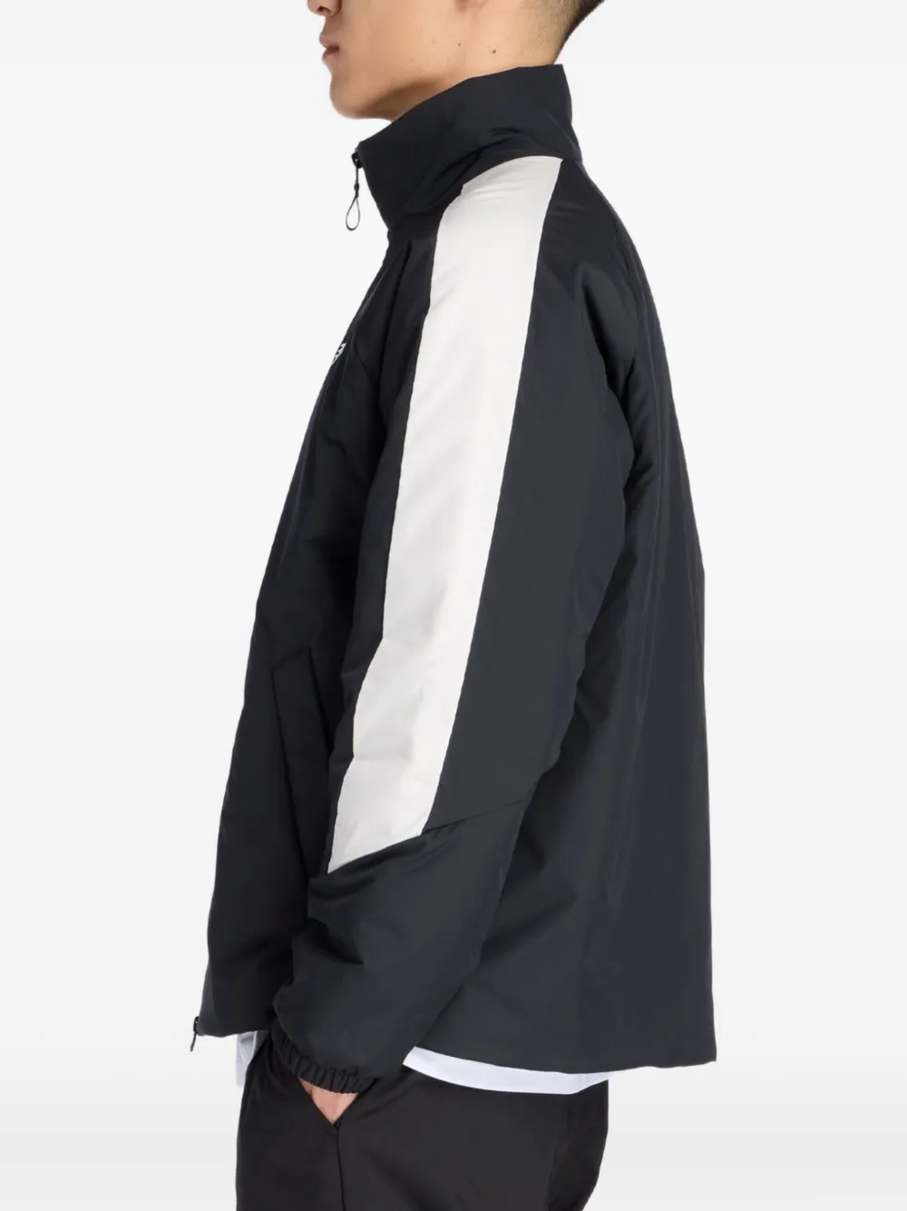 New Balance chamarra rompevientos Sport Essentials | Chamarras deportivas y rompevientos | Image 2