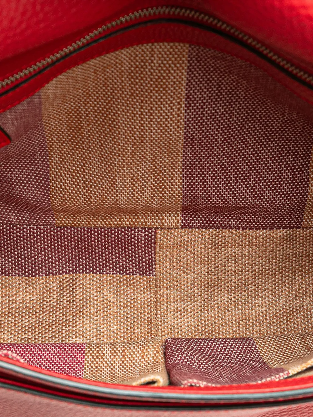 Pre-owned Gucci 2000-2015 Medium Leather Bamboo Daily Crossbody Bag In Red