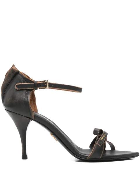 Prada sandalias con aplique de lazo y tacón de 85 mm
