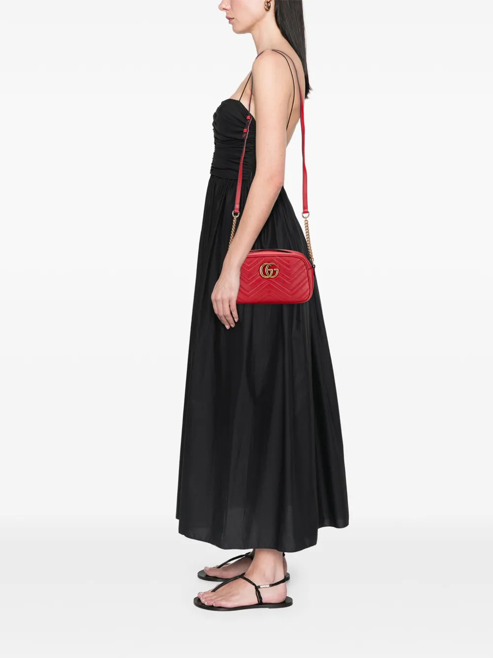 Gucci Pre-Owned 2016-2025 Small GG Marmont Matelasse Leather crossbody bag | Pre-Owned | Image 2