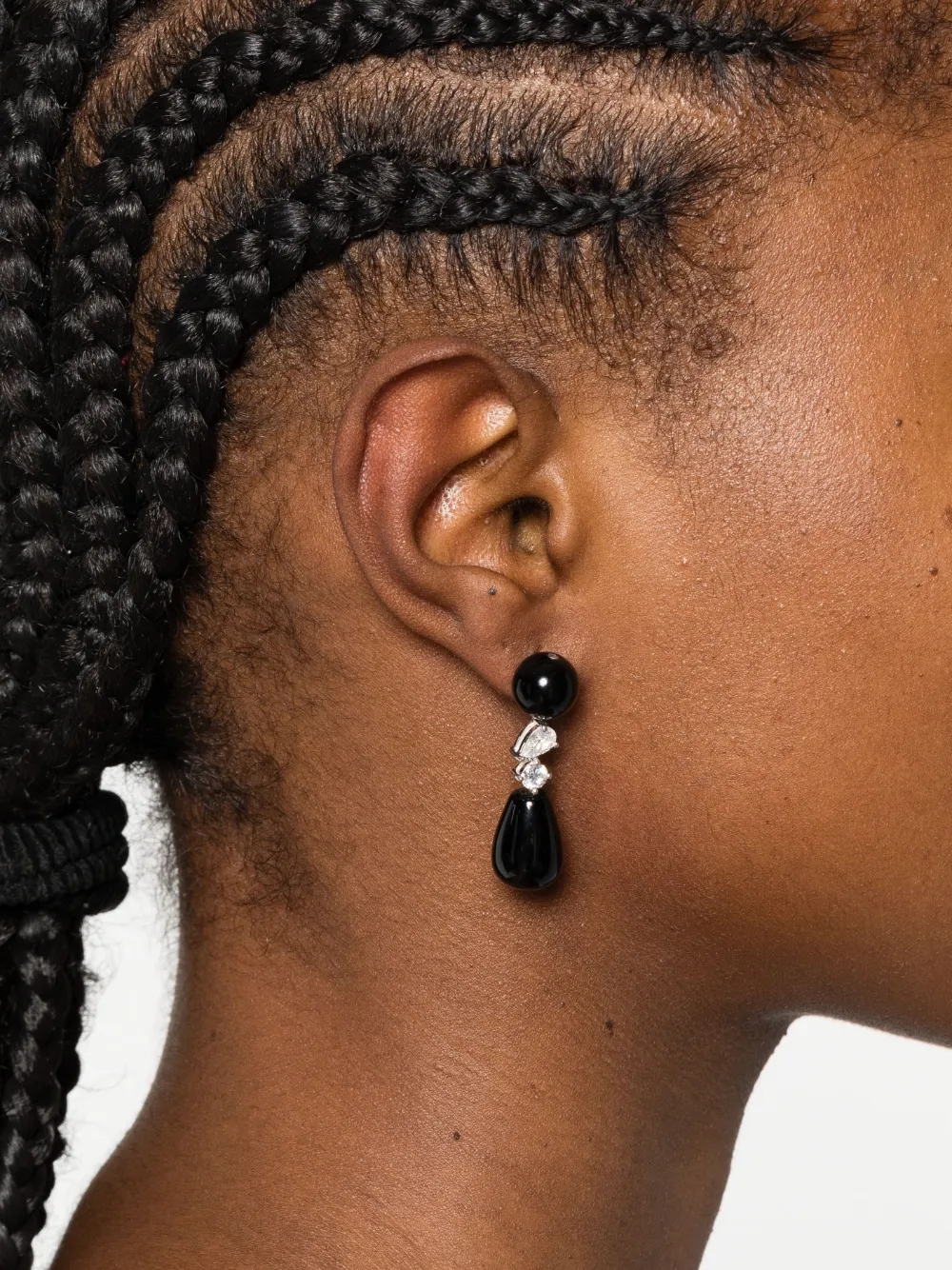 Completedworks Tarn drop earrings - Zwart
