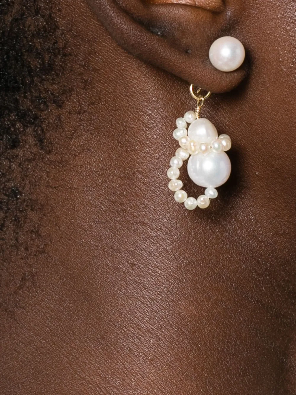 Completedworks pearl-drop earrings - Goud