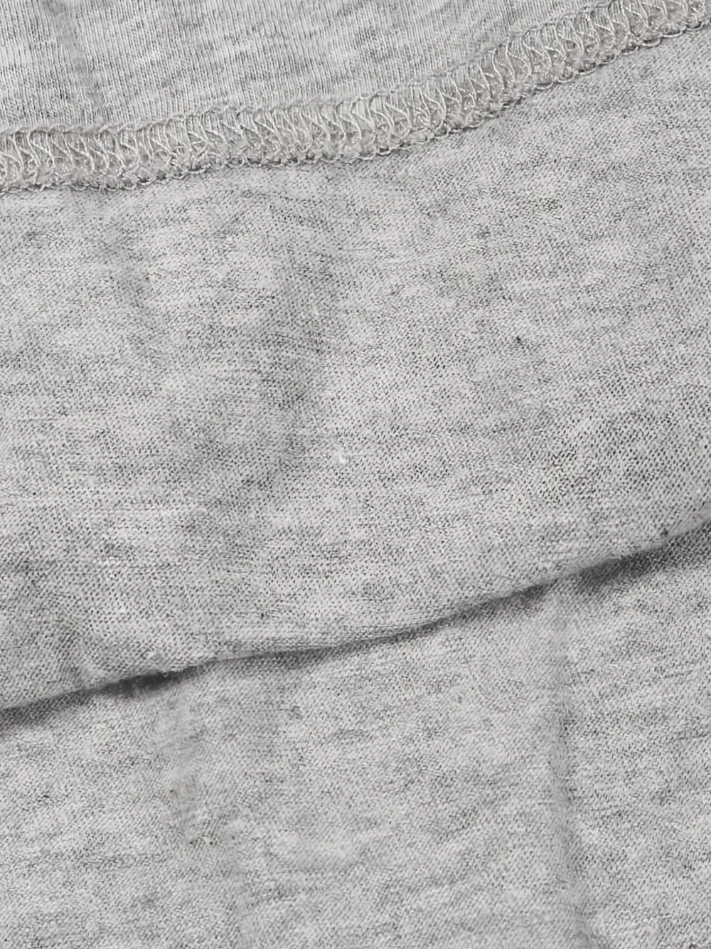 Pre-owned Gucci 2010s Tiger Sequin T-shirt In Gray