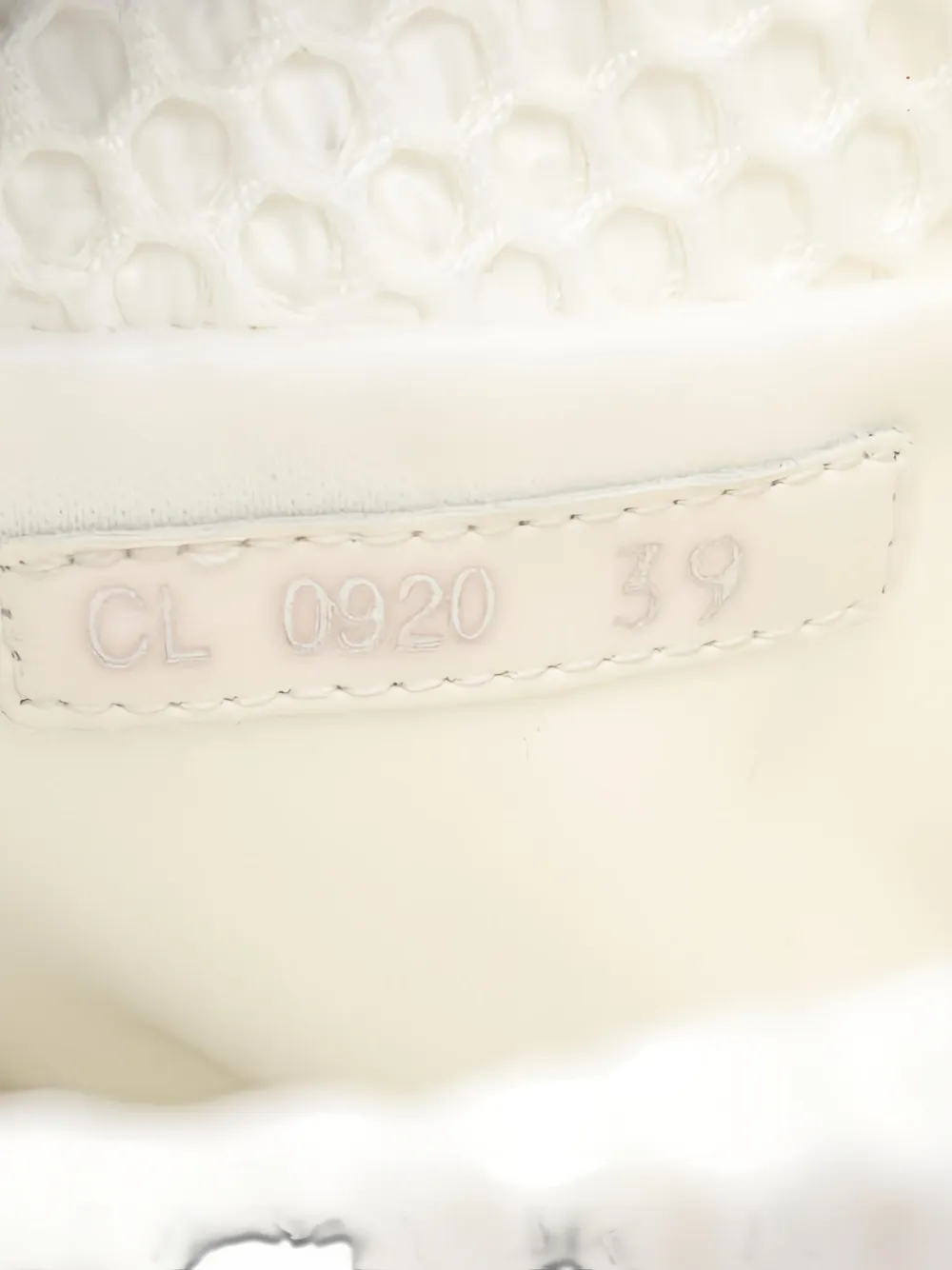 Pre-owned Dior 2010s 35mm Lace-up Boots In White