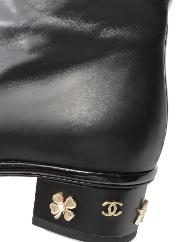 CHANEL Pre-Owned 2000 Camellia Coco Mark Short Boots | Black