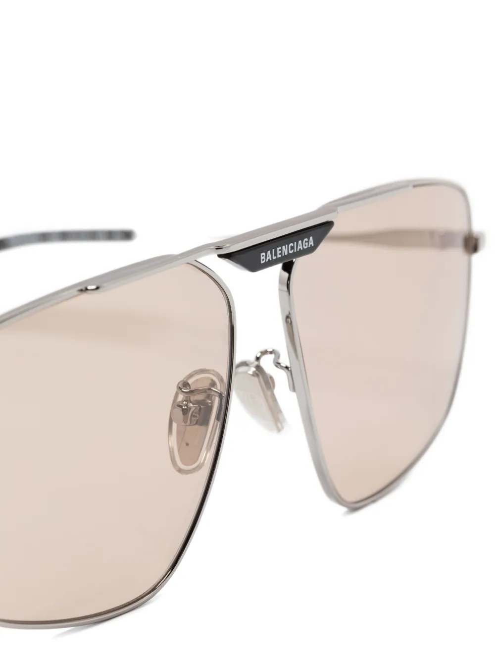Balenciaga Eyewear Zonnebril met navigator montuur Zilver