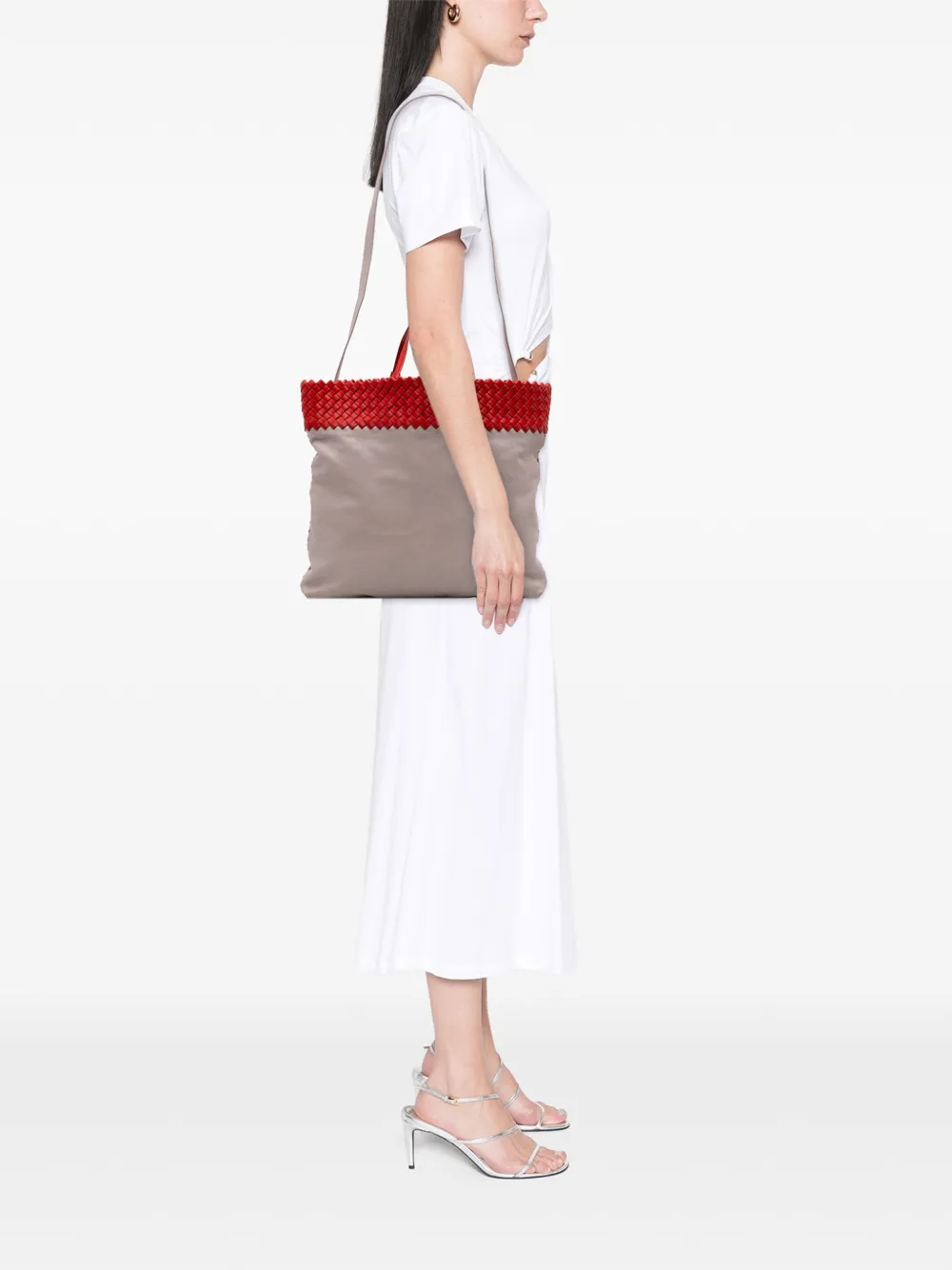 Bottega Veneta Pre-Owned 2012-2025 Intrecciato Trimmed Bicolor Nappa satchel | Pre-Owned | Image 2
