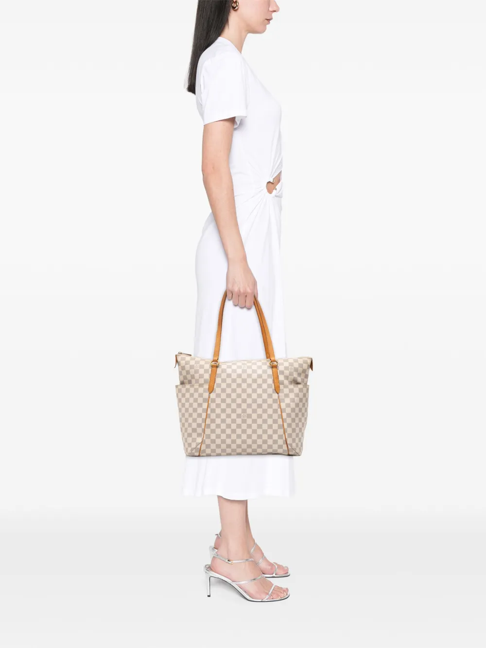 Louis Vuitton Pre-Owned 2010 Damier Azur Totally GM shoulder bag | Pre-Owned | Image 2