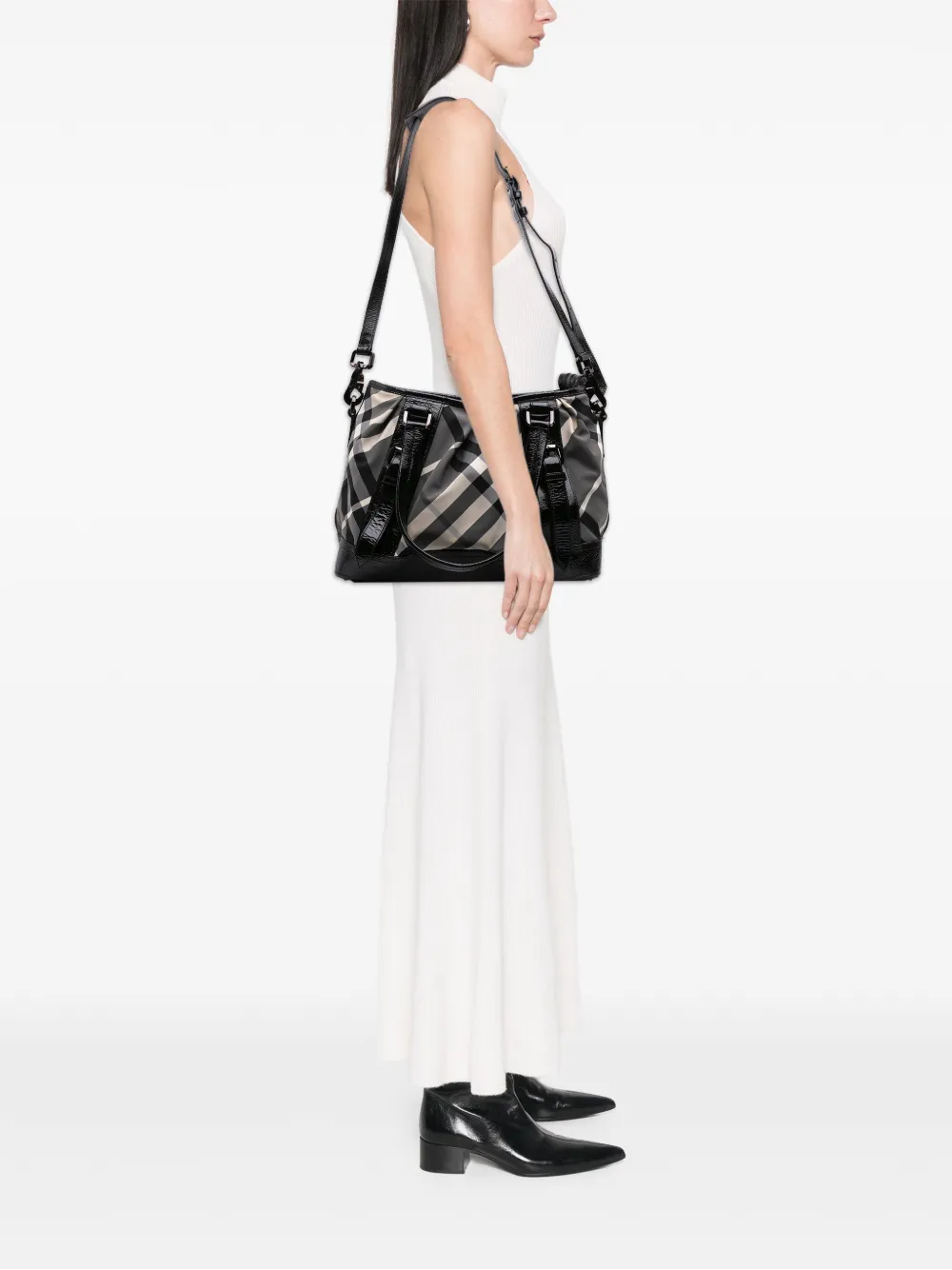 Burberry Pre-Owned 2000-2017 Beat Check Nylon Lowry satchel | Pre-Owned | Image 2