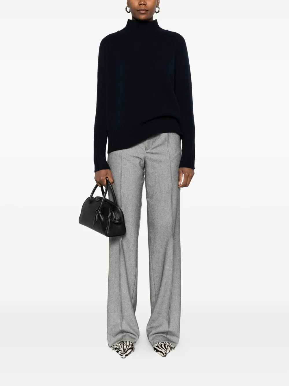 BeYou high-neck sweater | Knitted Sweaters | Image 2
