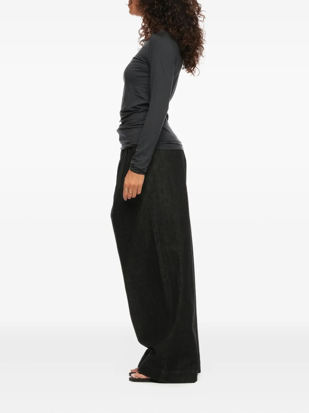Majestic Long-sleeve T-shirt In Black