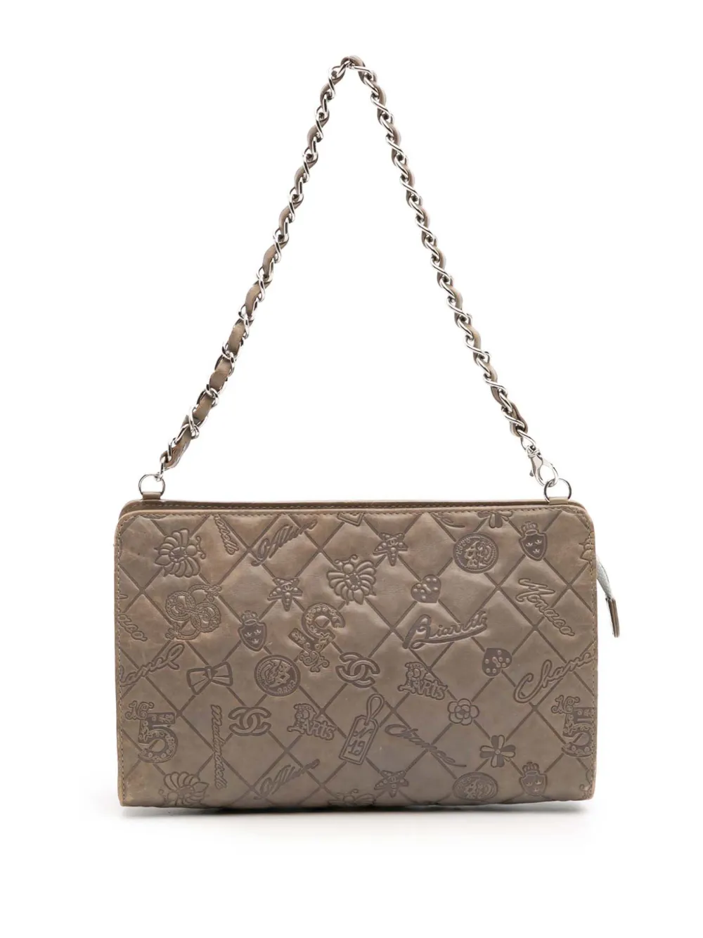 CHANEL Pre-Owned 2010-2011 Embossed Lambskin Lucky Symbols Pochette CHANEL Pre-Owned 2010-2011 Embossed Lambskin Lucky Symbols Pochette
