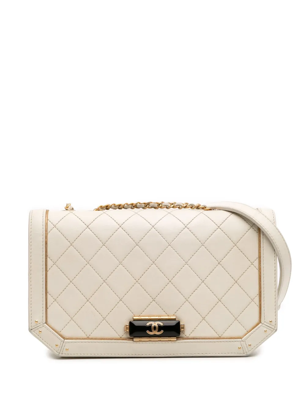 CHANEL Pre-Owned 2017-2018 Medium Quilted Calfskin Octagon CC Clasp CHANEL Pre-Owned 2017-2018 Medium Quilted Calfskin Octagon CC Clasp