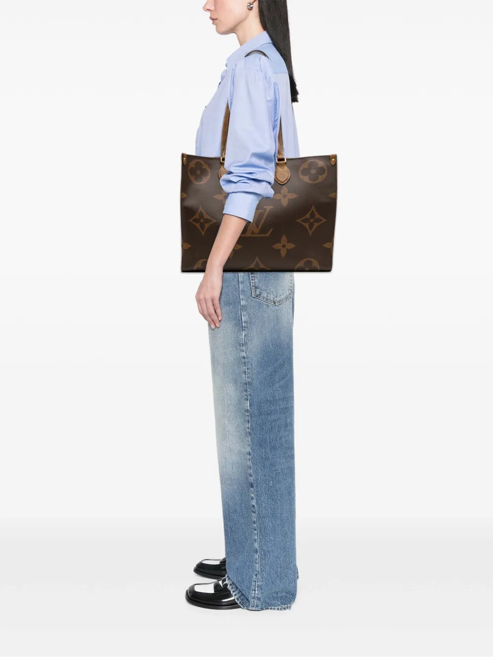 Pre-owned Louis Vuitton 2019 Monogram Reverse Giant Onthego Gm Satchel In Brown