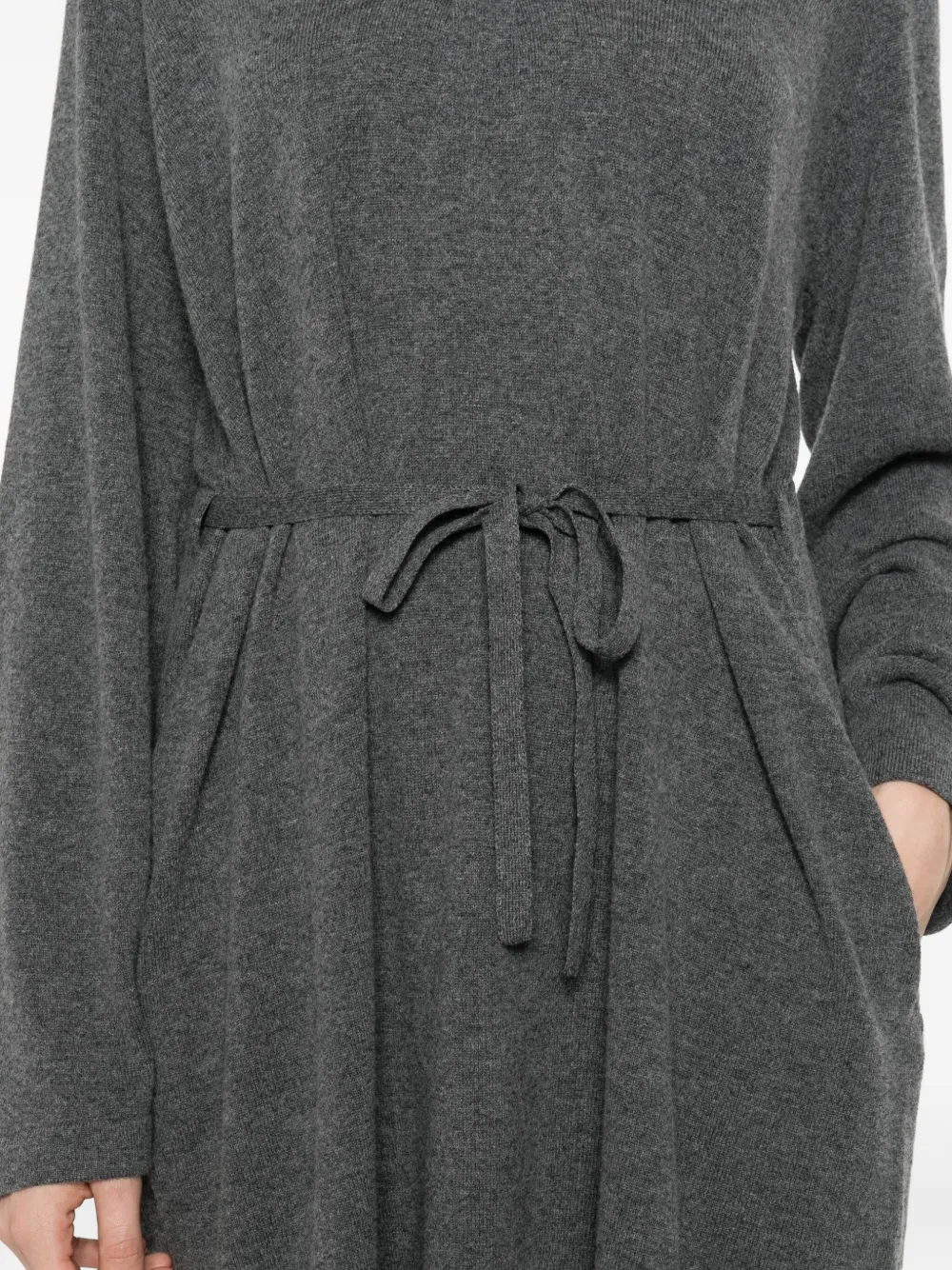 Fabiana Filippi Jurk met striksluiting en kanten afwerking Grijs