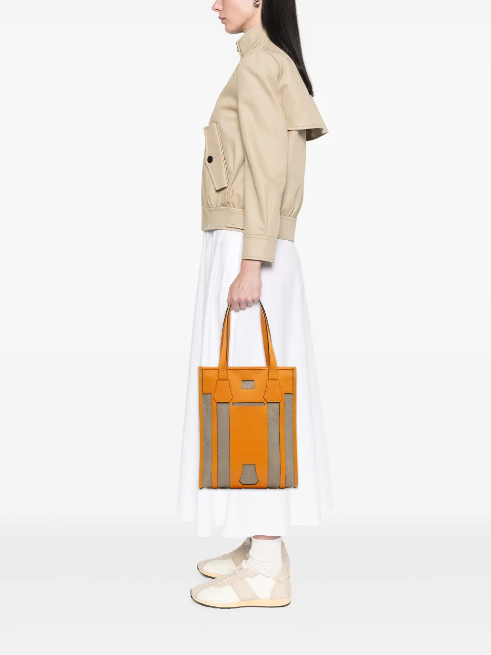 Pre-owned Hermes 2015-2025 Evergrain And Toile Petit H Bell Tote Bag In Brown