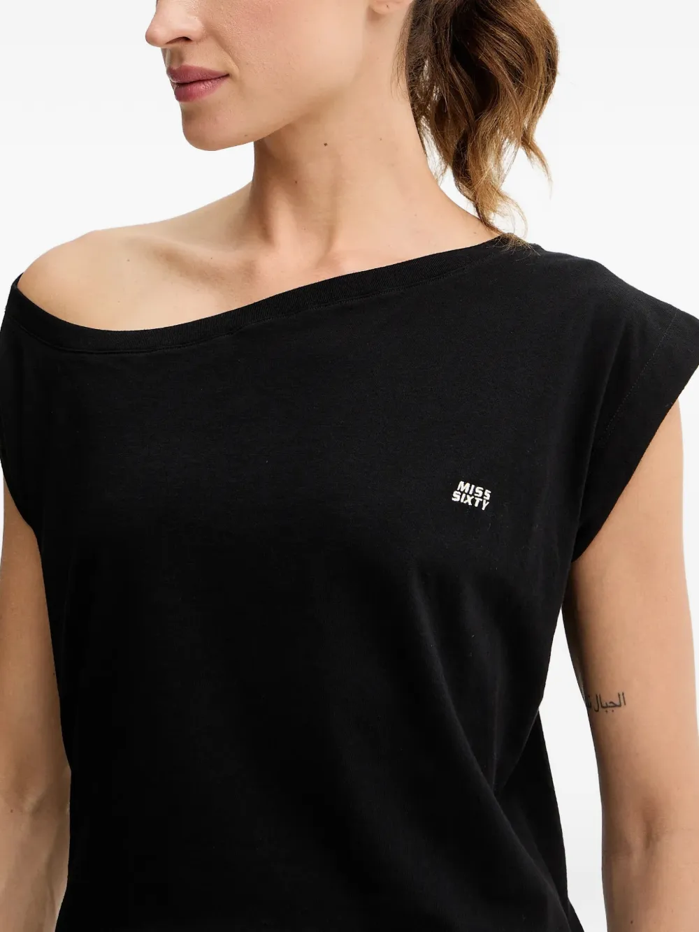 Off-Shoulder T-Shirt