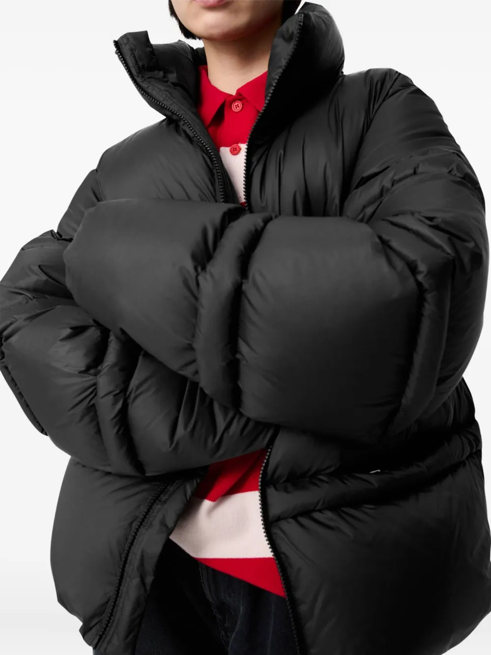 Axel Arigato Veil Puffer Jacket In Black