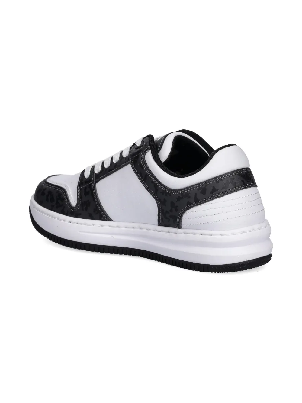 Ea7 Logo-detail Sneakers In White