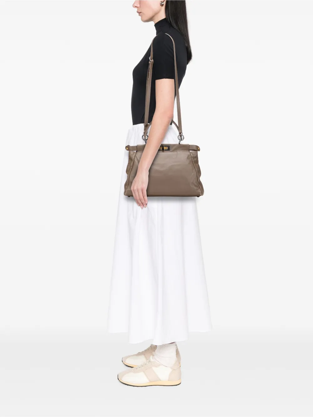 Fendi Pre-Owned 2010-2025 Medium Calfskin Peekaboo Iconic satchel | Pre-Owned | Image 2