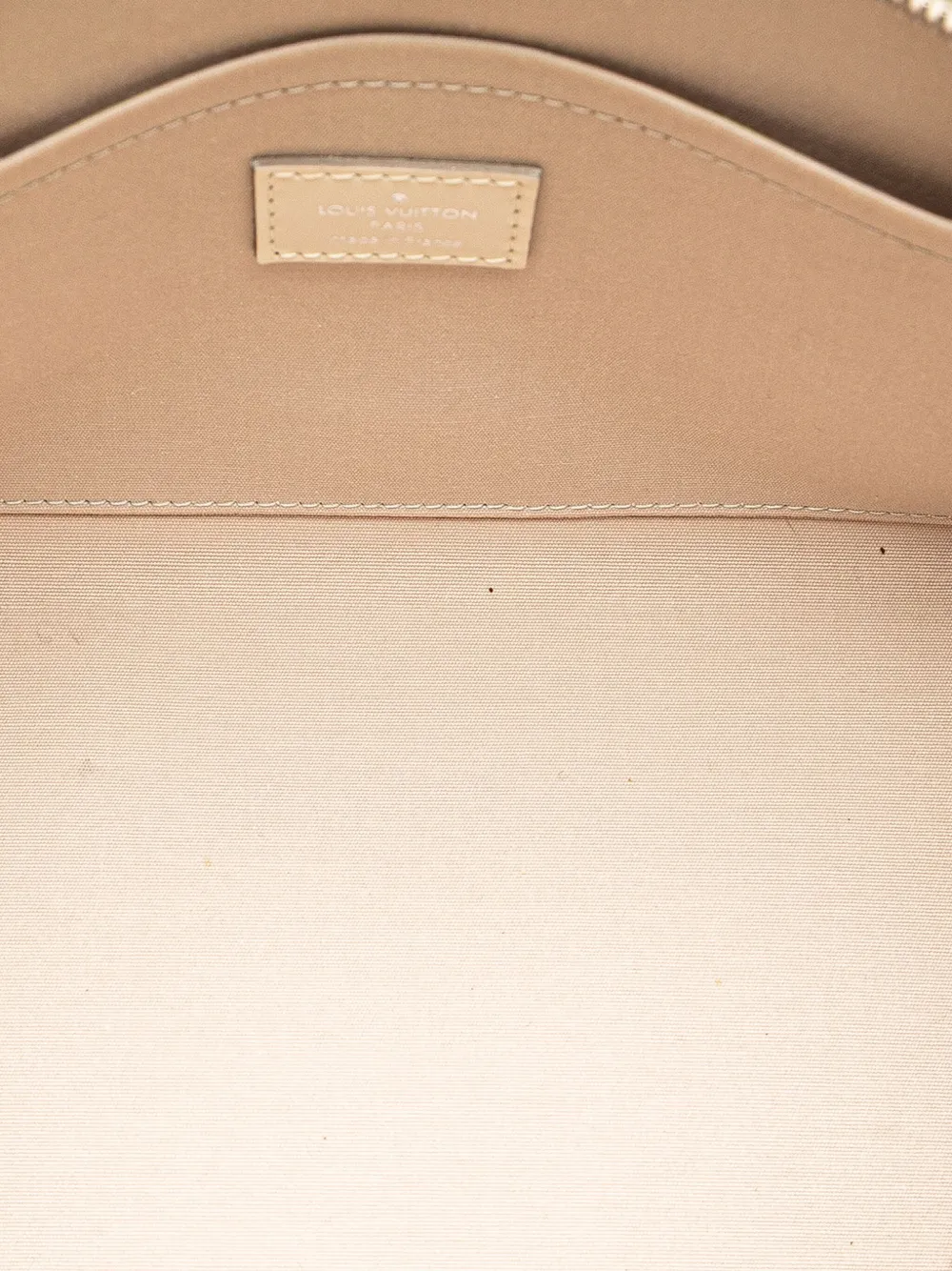 Pre-owned Louis Vuitton 2008 Epi Madeleine Pm Shoulder Bag In White