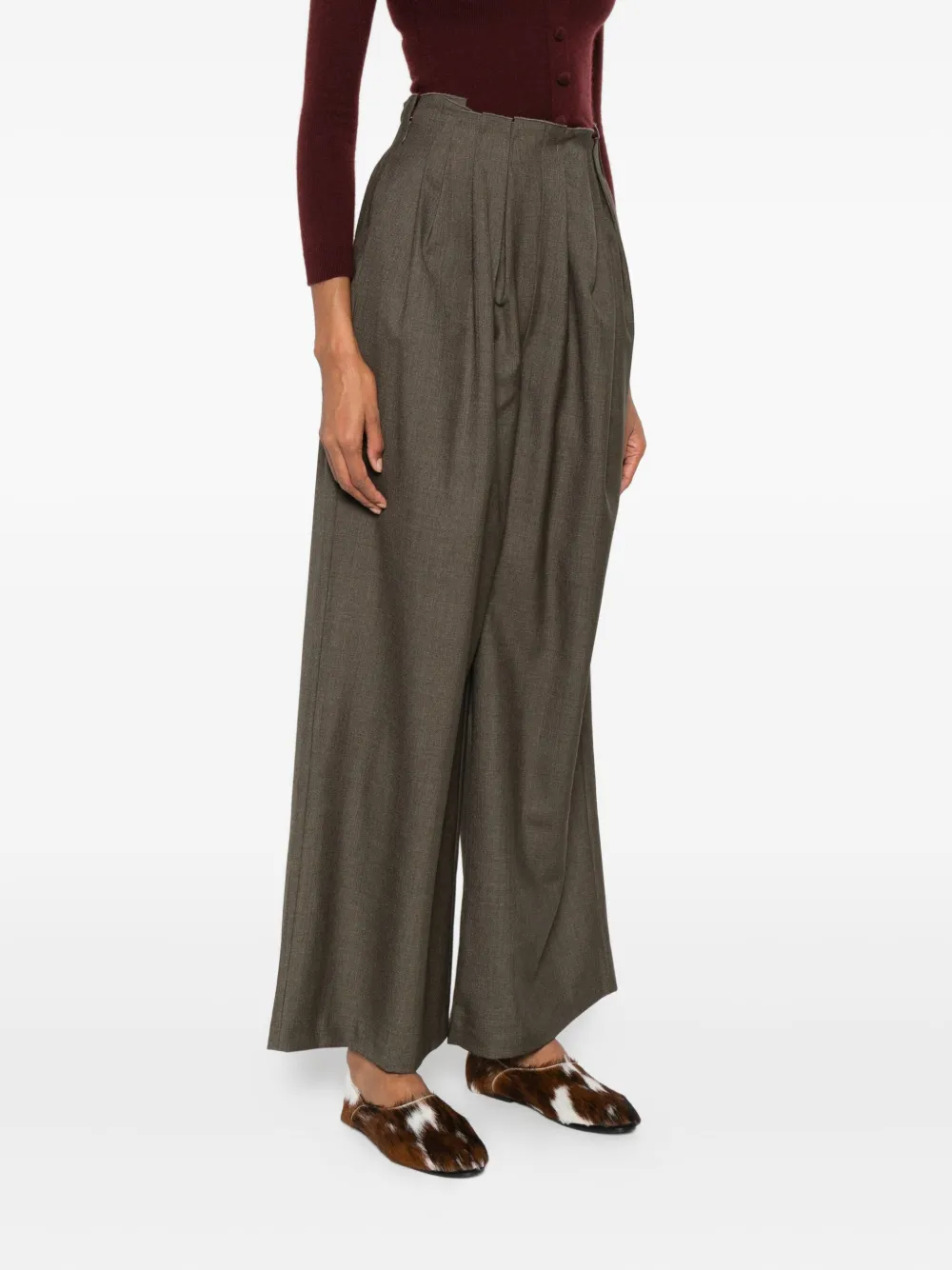Viktoria Chan Pleated Trousers In Gray