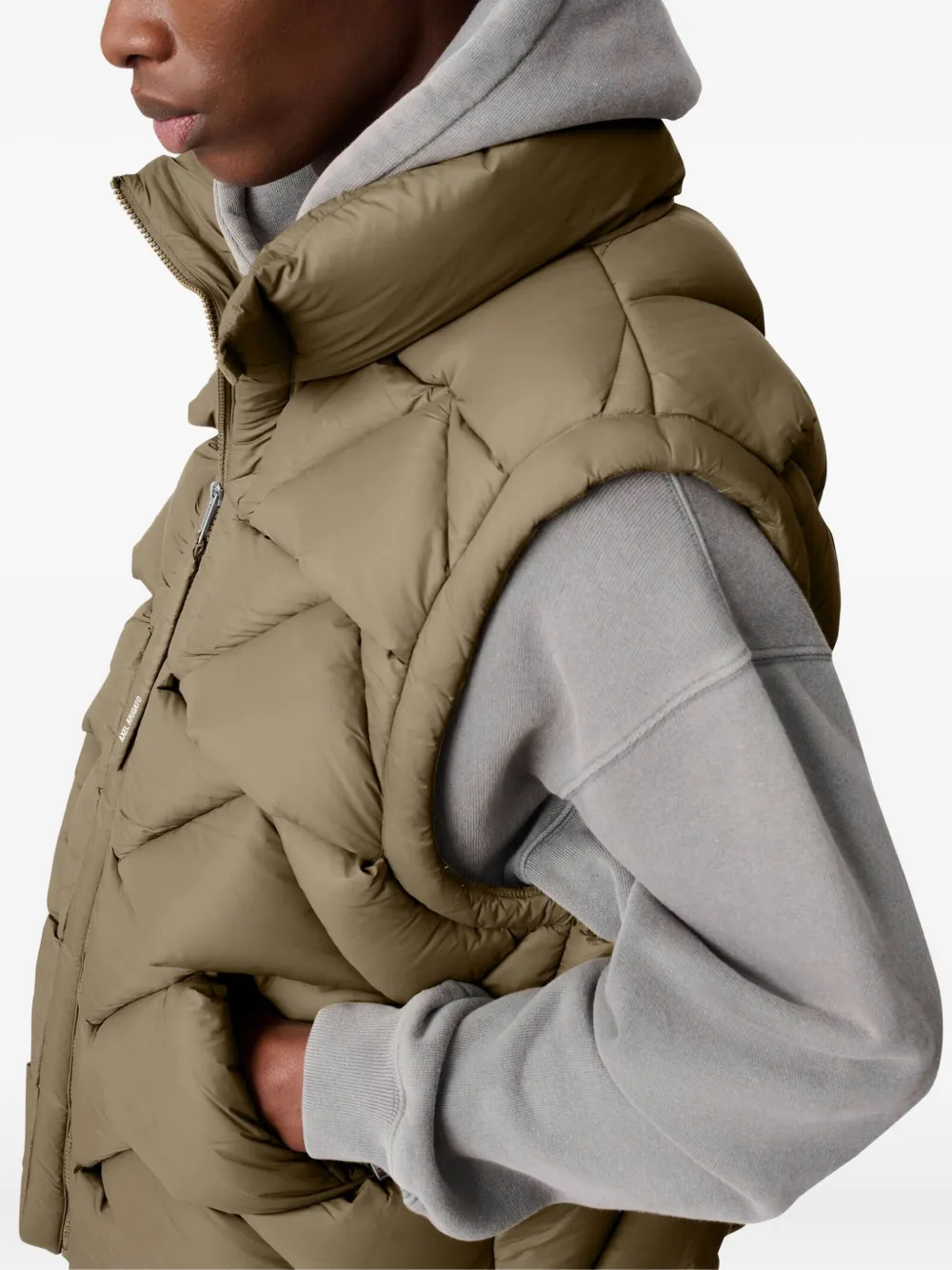 Axel Arigato Quilted Gilet In Brown
