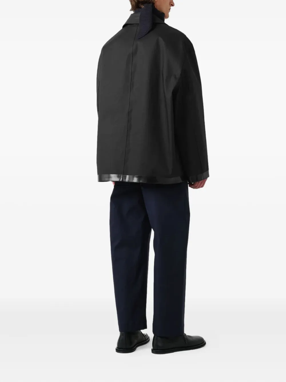 Studio Nicholson x Mackintosh Teviot jas met knopen Zwart
