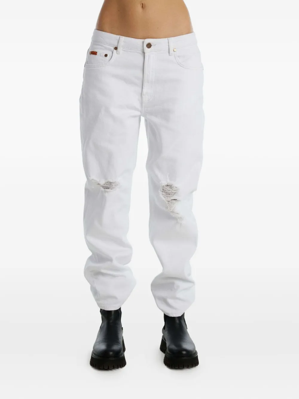 No44 Saint Distressed Jeans In White