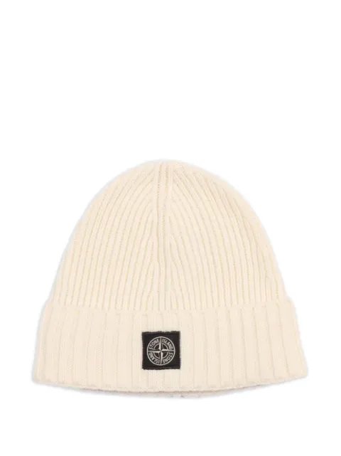 Stone Island Junior ribbed logo-patch beanie