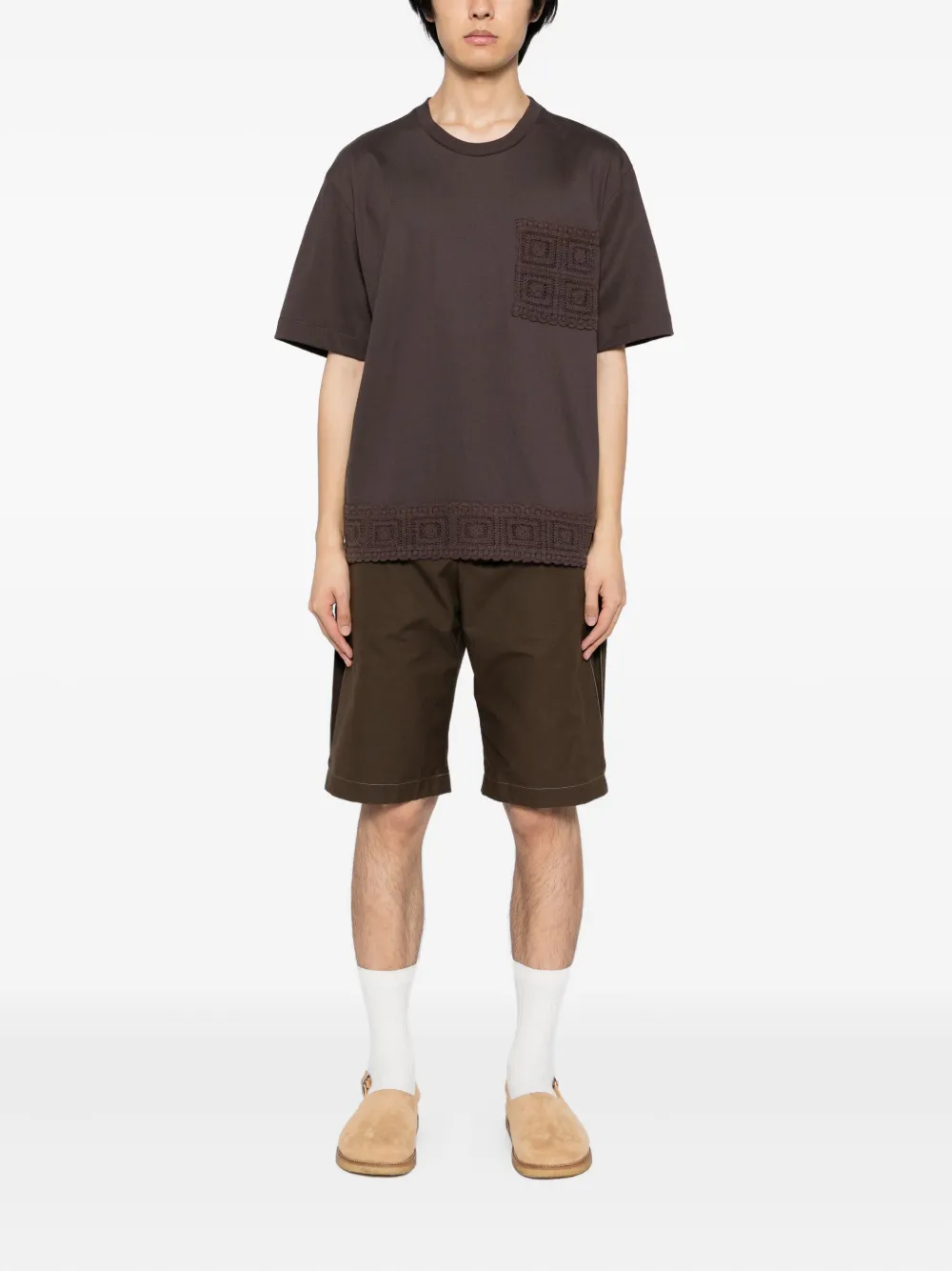 CHÉ T-shirt met geborduurd logo - Bruin