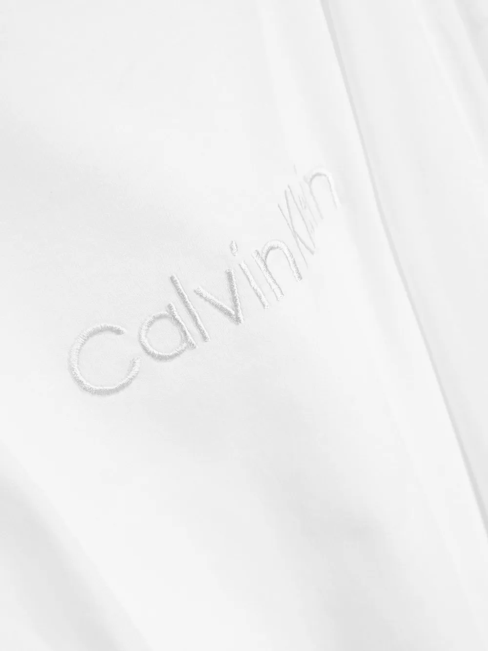 Calvin Klein Langarmshirt mit Logo-Stickerei | Image 2