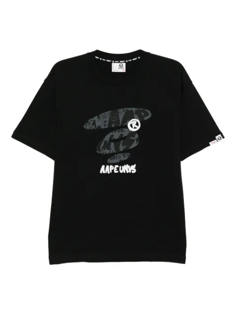 AAPE BY *A BATHING APE® playera con logo estampado
