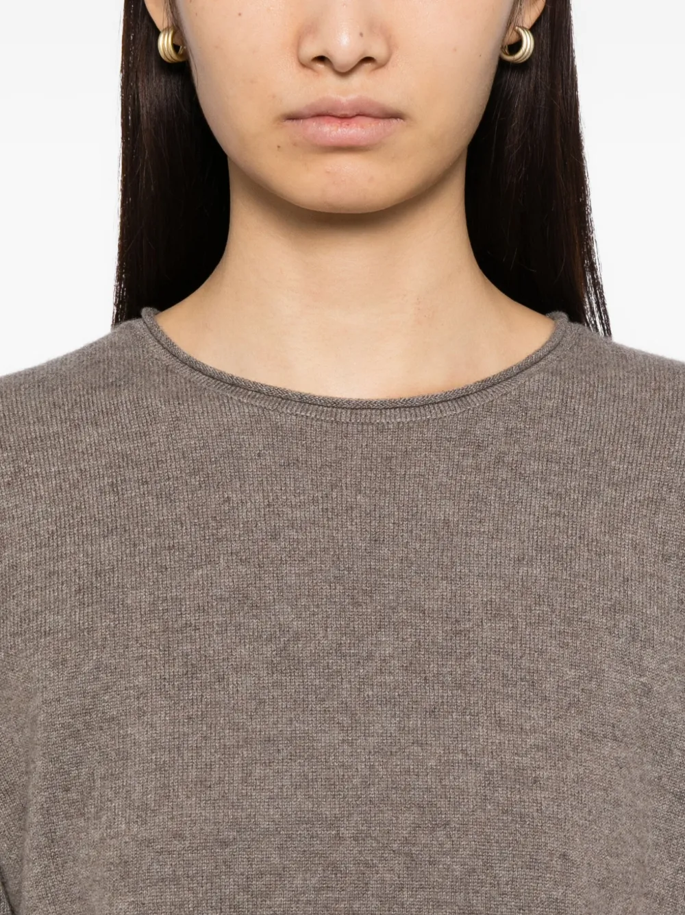 Lisa Yang Ida top Bruin