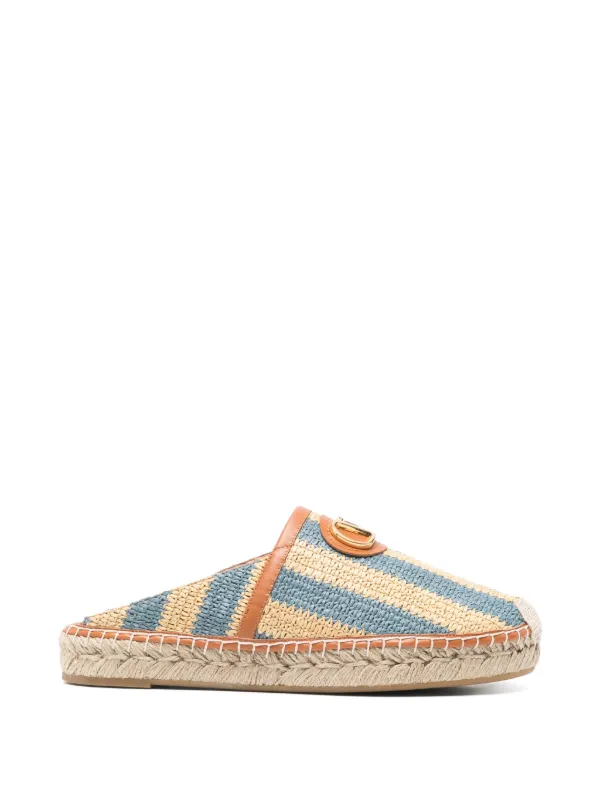 Valentino Garavani Vlogo Espadrilles in Neutrals