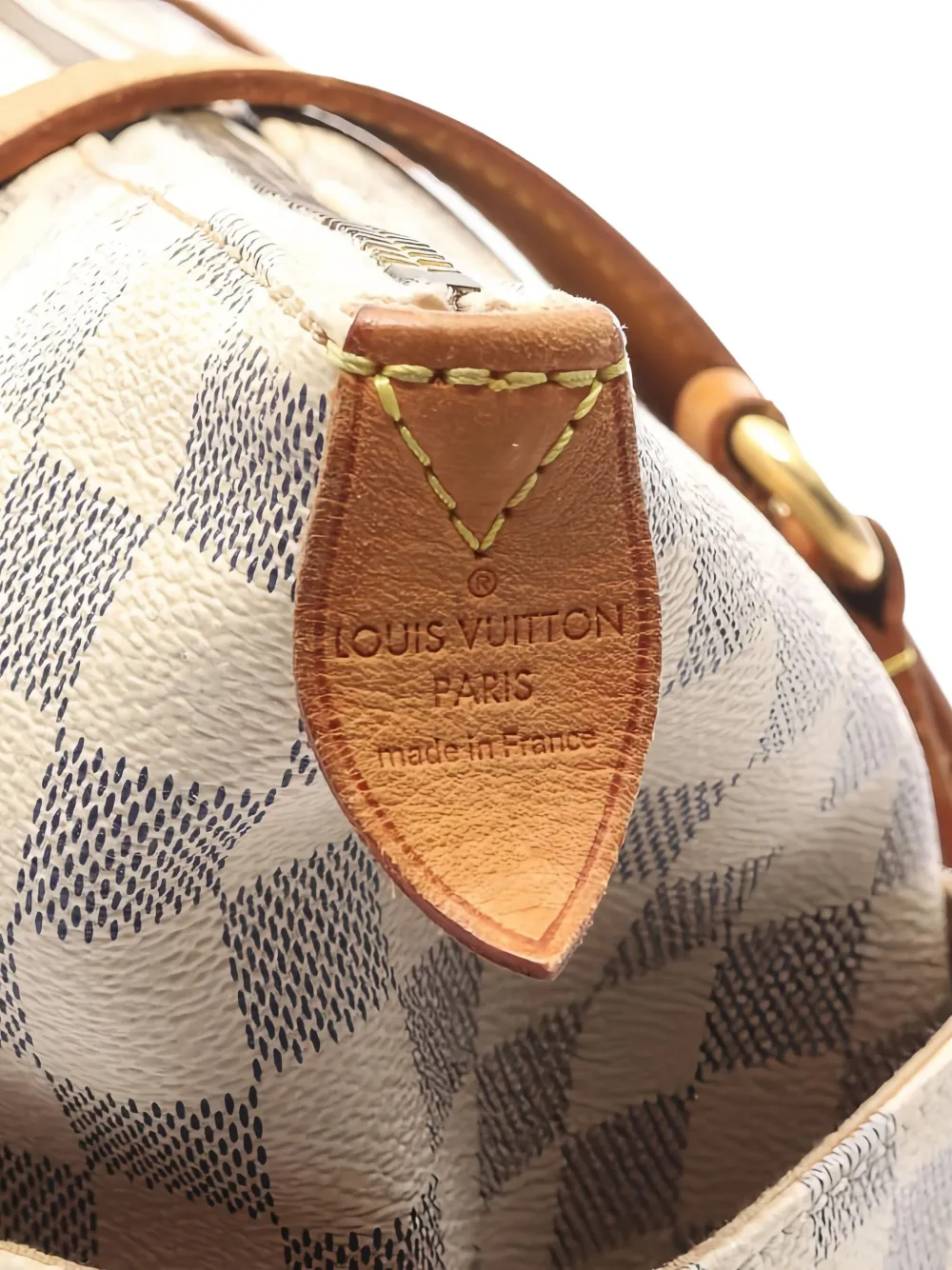 Pre-owned Louis Vuitton 2009 Totally Mm Damier Azur Tote Bag In White