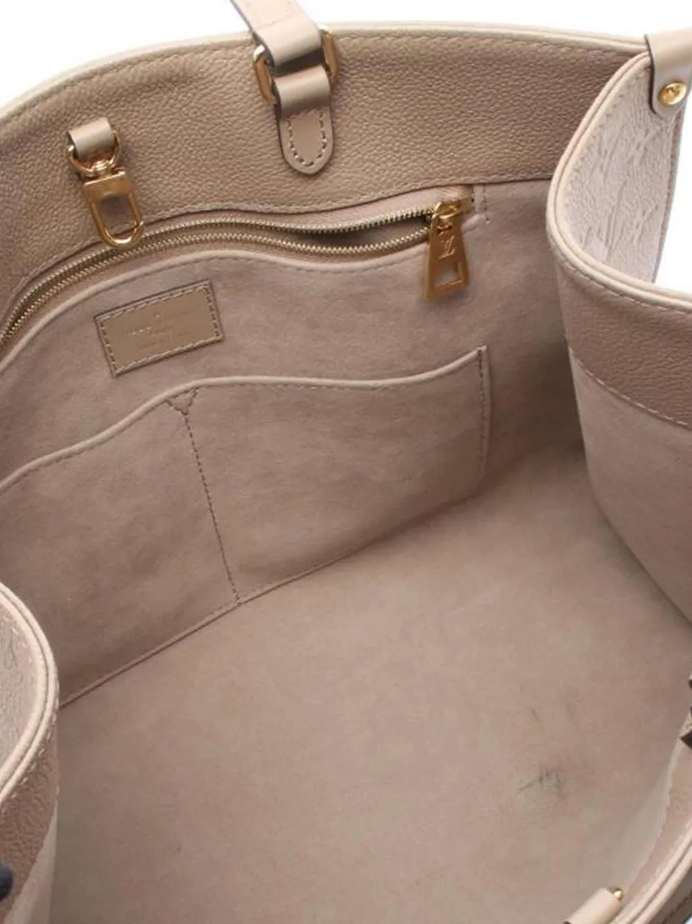 Pre-owned Louis Vuitton Onthego Mm Tote Bag In Neutral