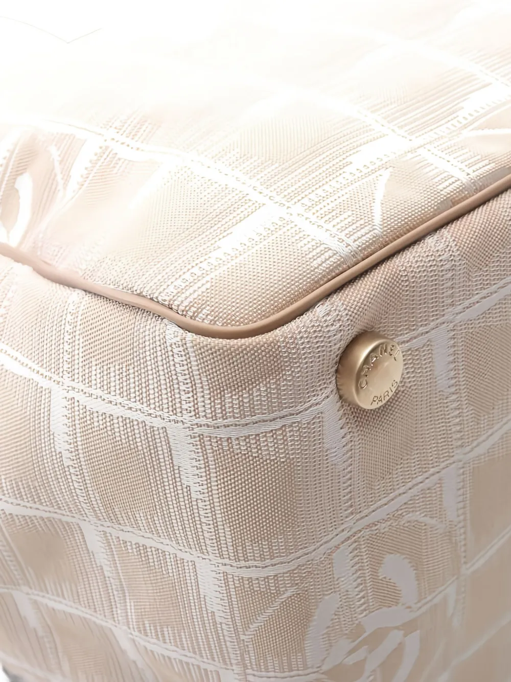 Pre-owned Chanel Neew Travel Line Tote Bag In Neutral