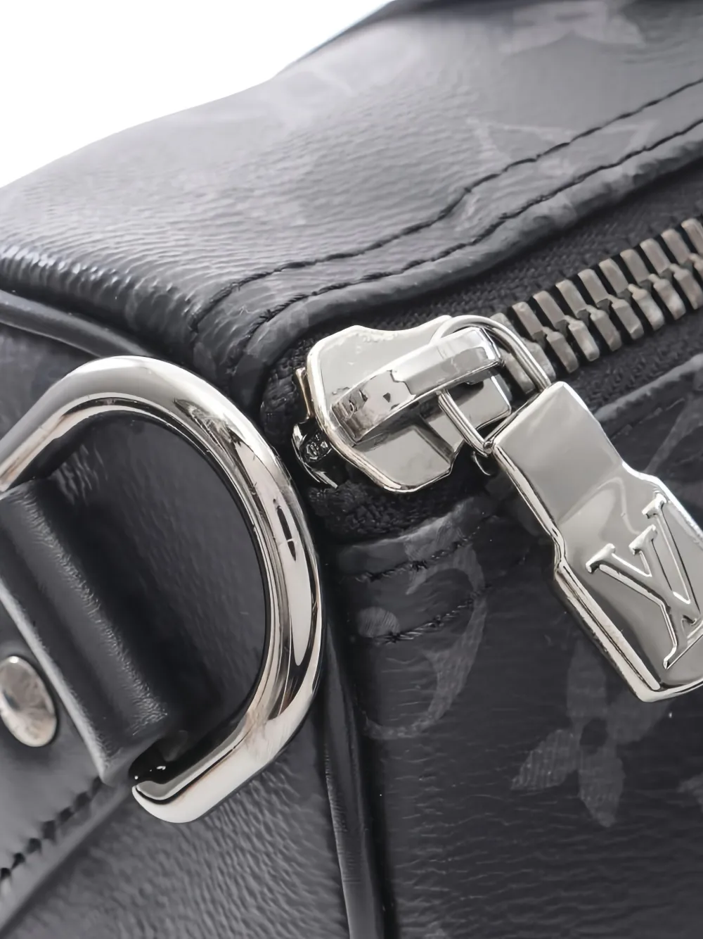 Pre-owned Louis Vuitton Keepall Bandoulière 25 Two-way Handbag In Black