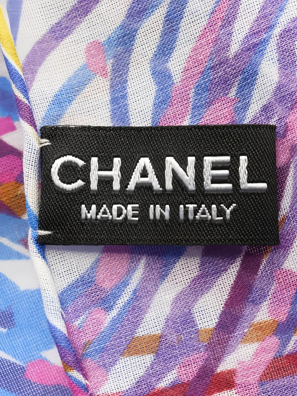 Pre-owned Chanel 1986-1988 Coco Mark Stall Scarf In Red
