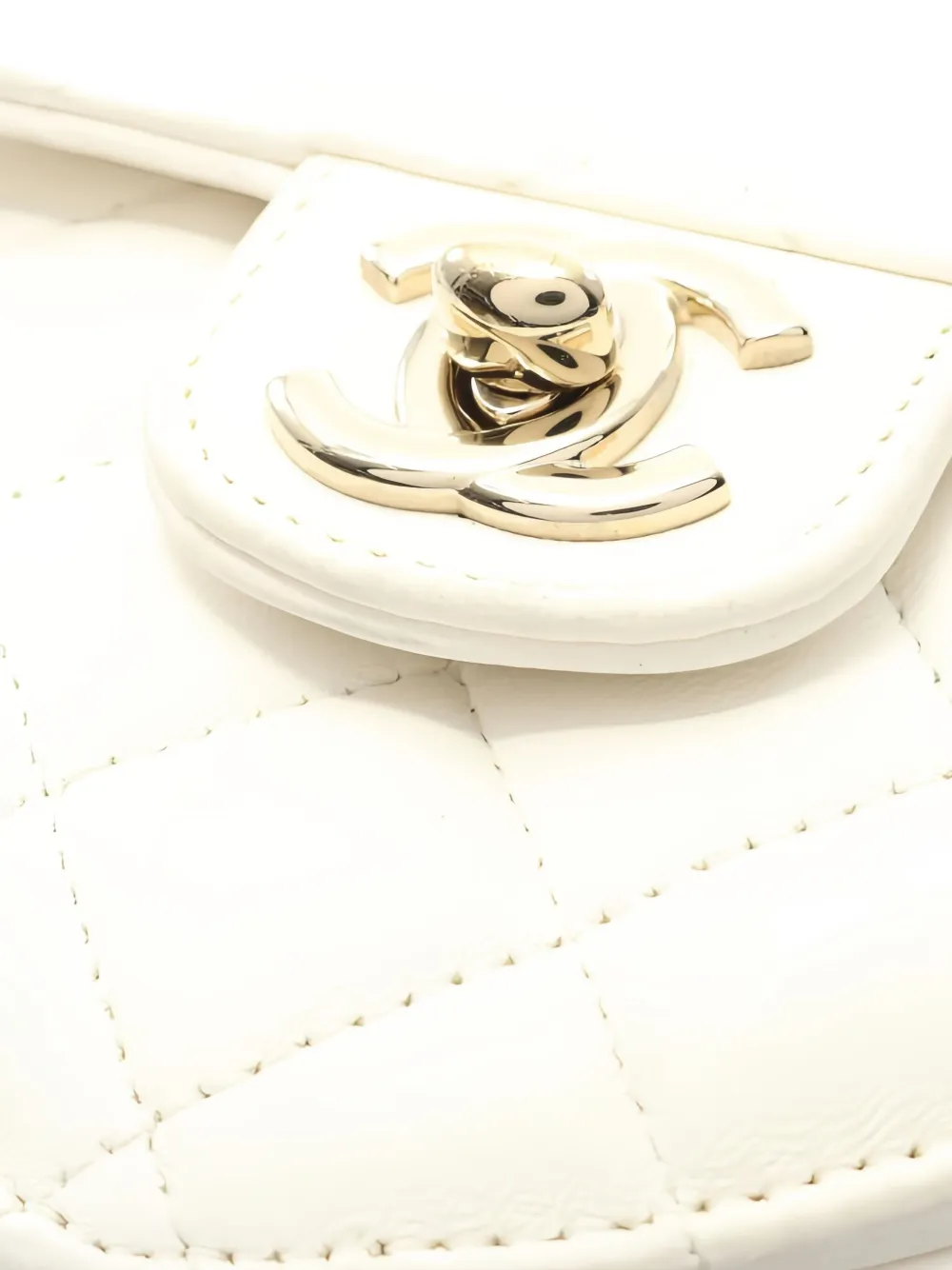 Pre-owned Chanel 2021-2022 Leather Mini Bag In White