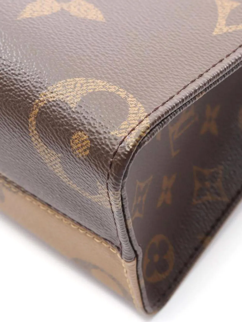 Pre-owned Louis Vuitton 2021s Onthego Pm Monogram Reverse Tote Bag In Brown