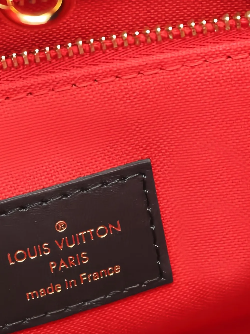 Pre-owned Louis Vuitton 2021s Onthego Pm Monogram Reverse Tote Bag In Brown